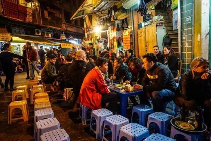 Khám phá Thế giới, Kiếm Tiền Từ Vlog: Hotspot Matrix - Người Bạn Đồng Hành