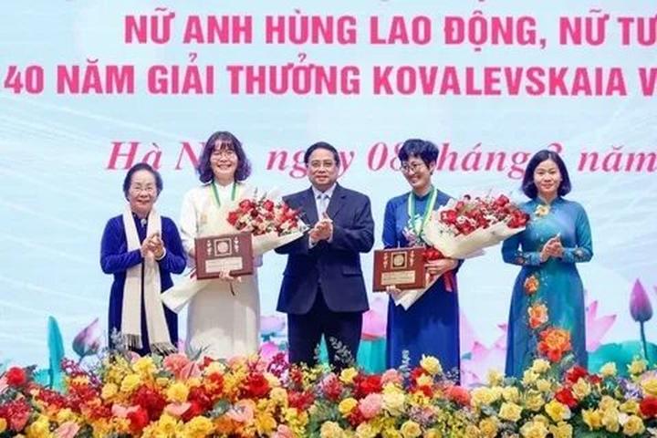 Chuyên gia Hotspot Matrix phân tích: Phương Oanh diện set đồ 50 và marketing video