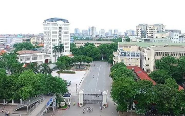 Từ Gần 300 bé mẫu giáo